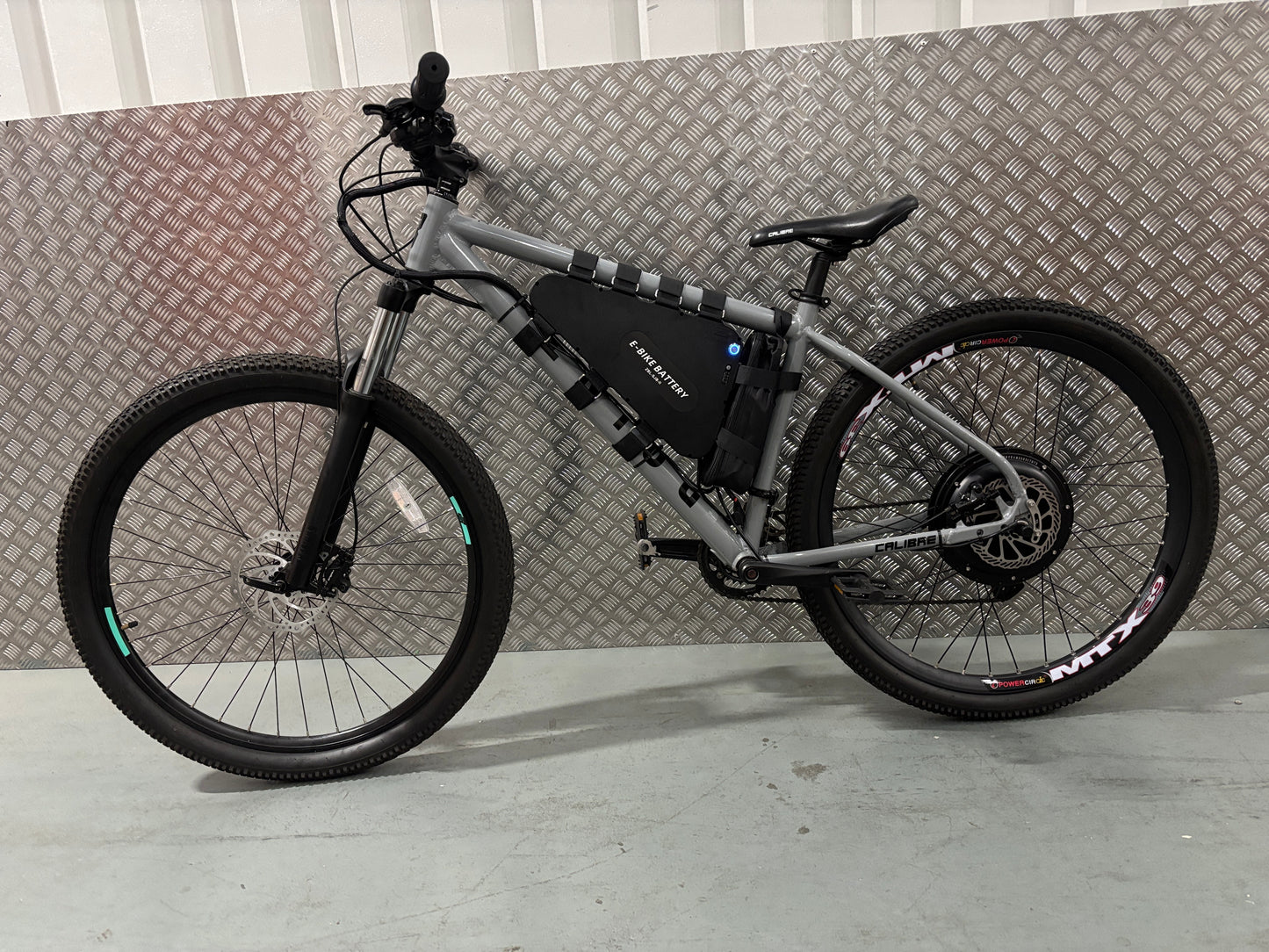 Calibre 1000w 48v triangle battery electric e bike