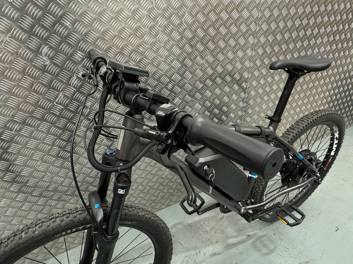 Pinnacle kapur 1000w 48v electric e bike
