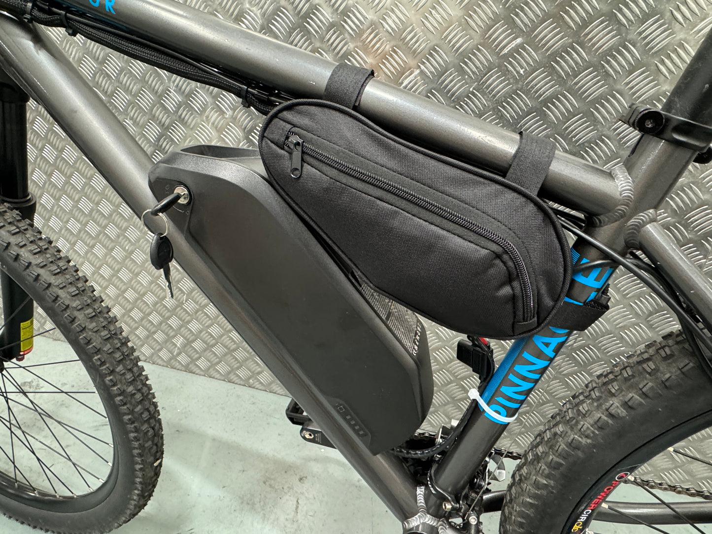 Pinnacle kapur 1000w 48v electric e bike