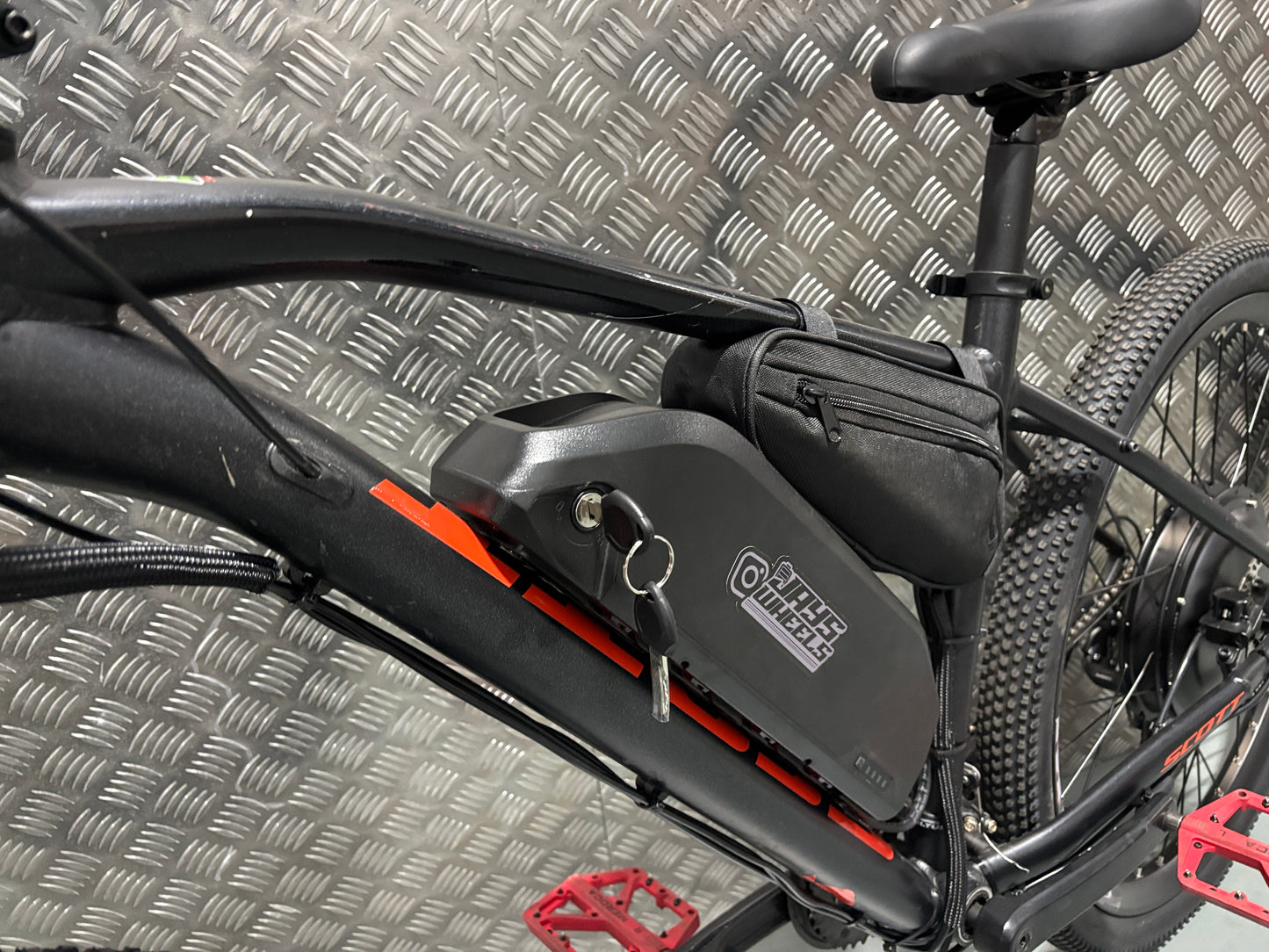 Scott aspect 1000w 48v electric e bike