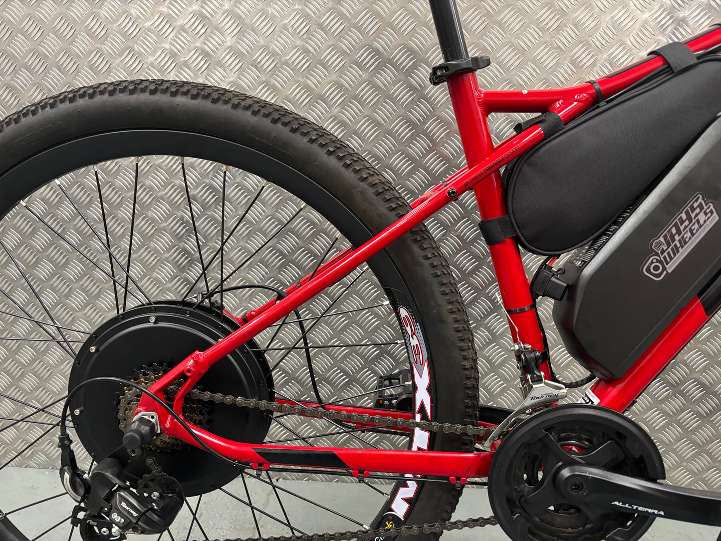 Gt aggressor 1000w 48v e bike