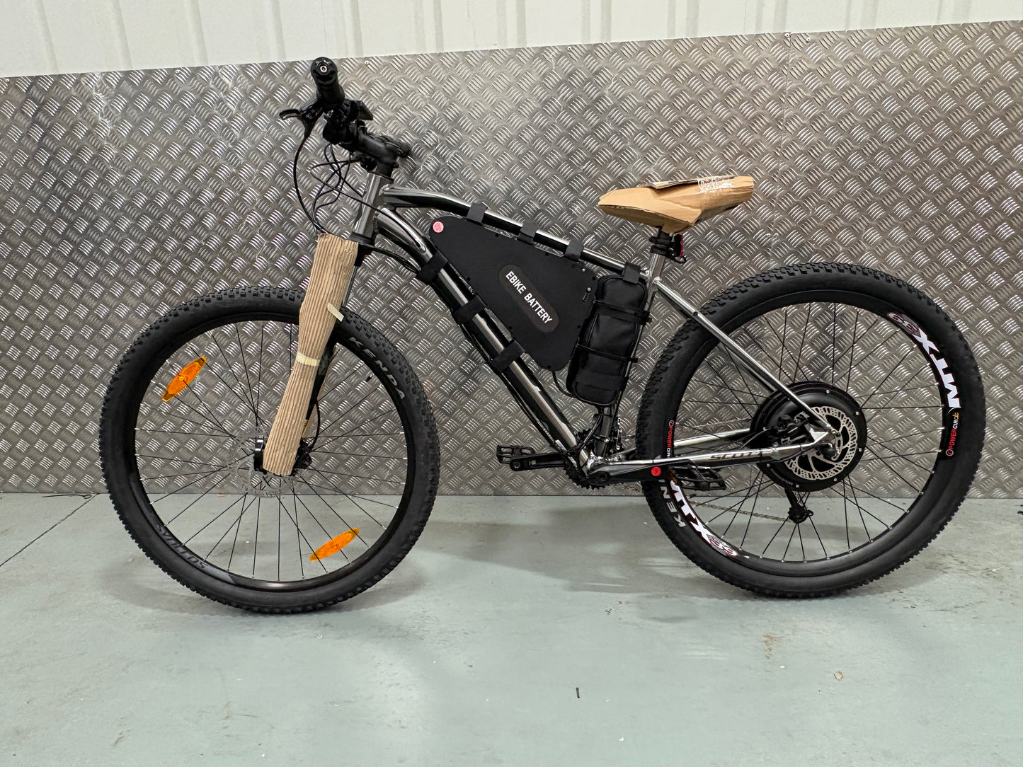 Scott aspect 2000w 52v e bike