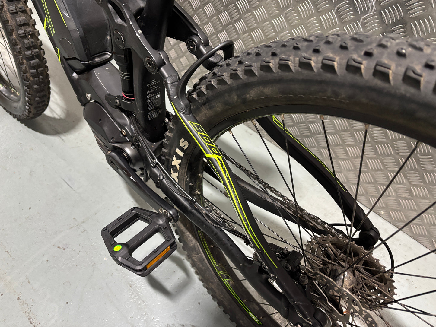 Merida E120 full suspension electric mountain bike