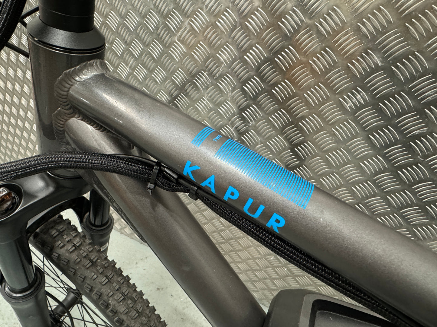 Pinnacle kapur 1000w 48v electric e bike