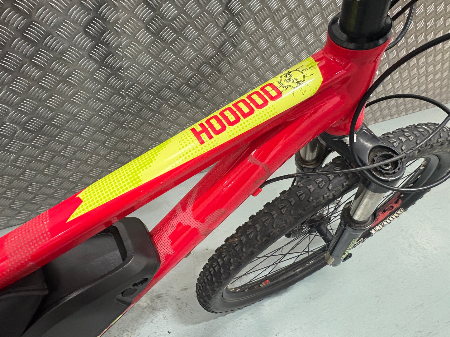 Voodoo hoodoo 1000w 48v e bike