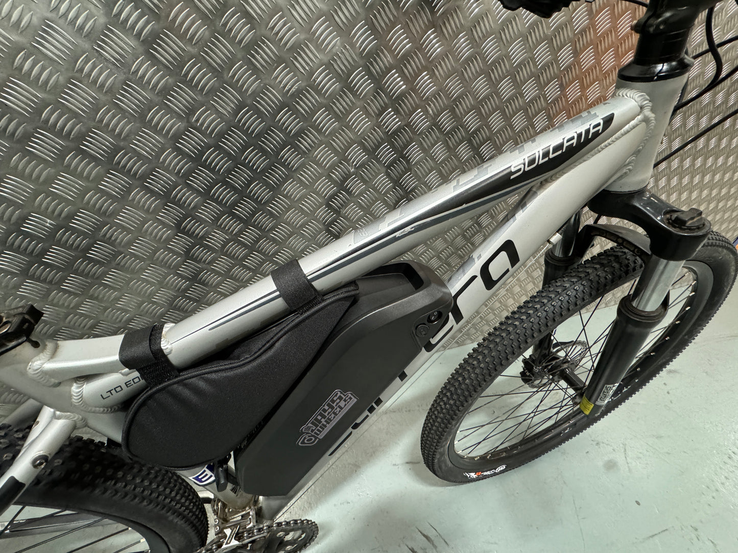 Carrera sulcata 1000w 48v electric e bike
