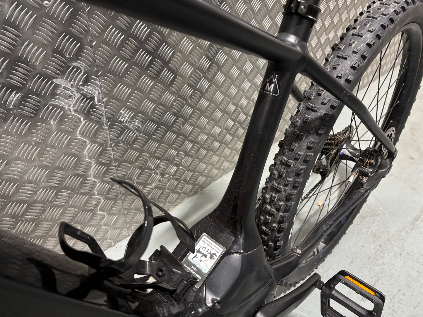 Specialized levo turbo hardtail mountain bike