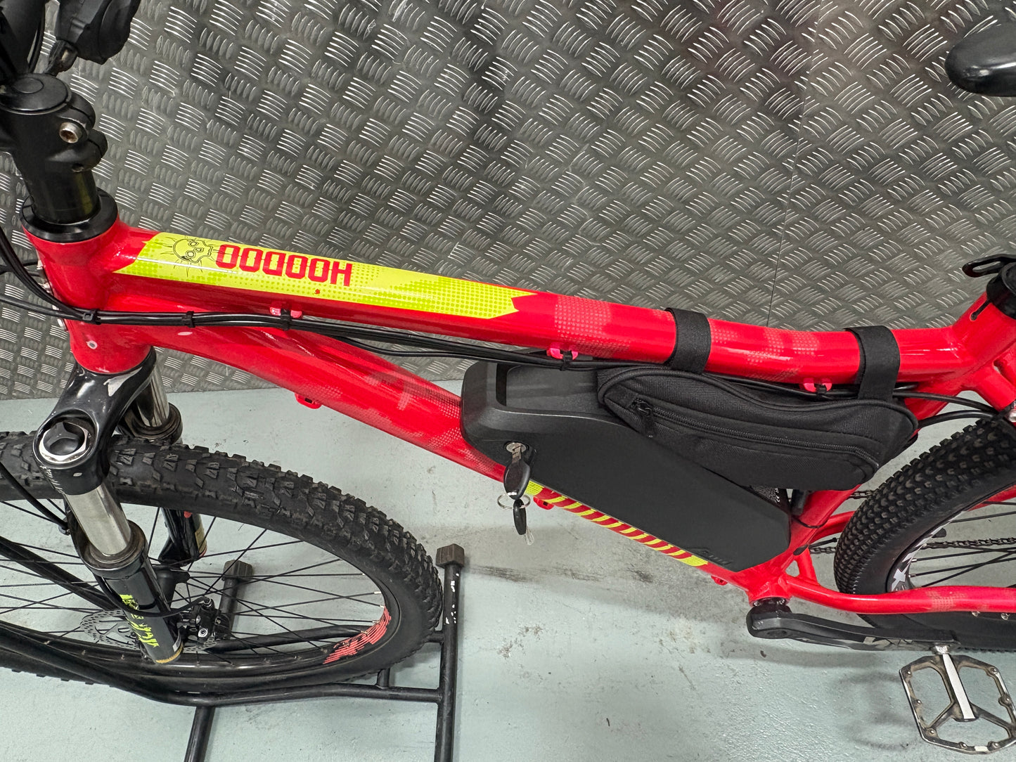 Voodoo hoodoo 1000w 48v e bike
