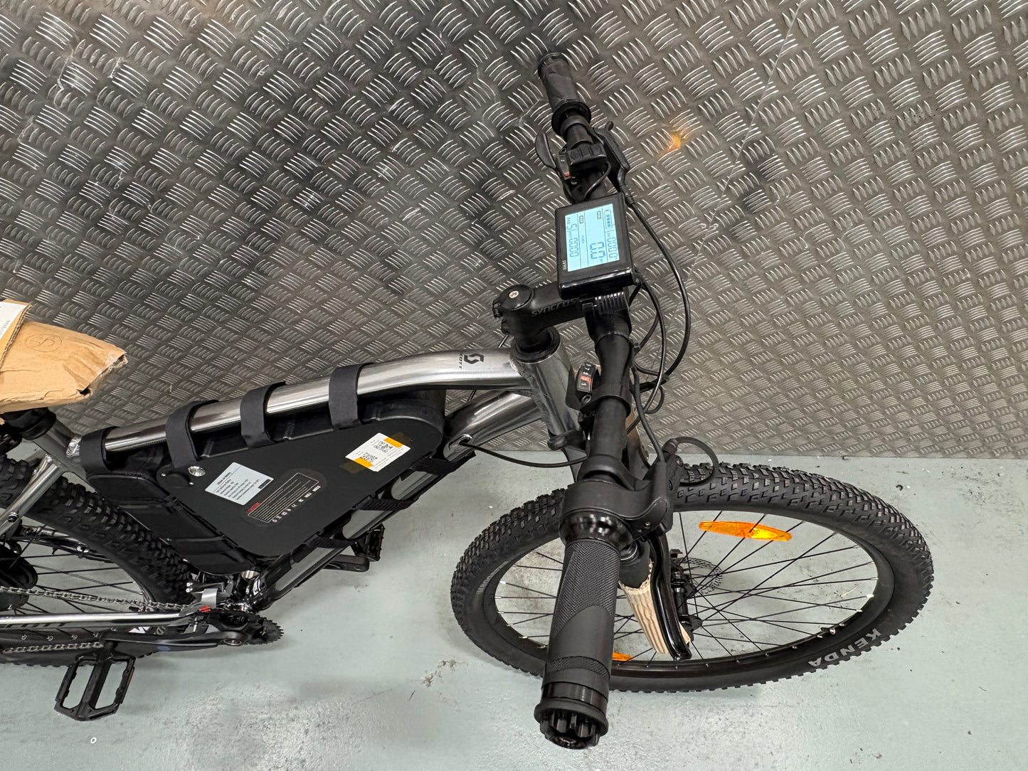 Scott aspect 2000w 52v e bike