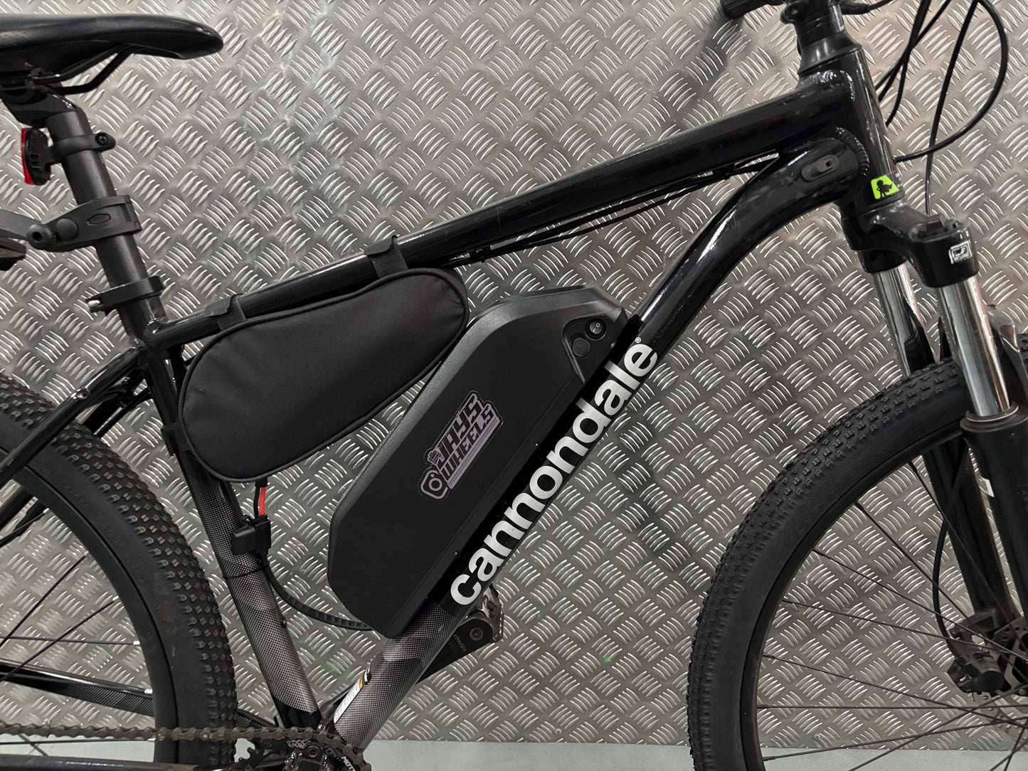 Cannondale trail 1000w 48v electric e bike