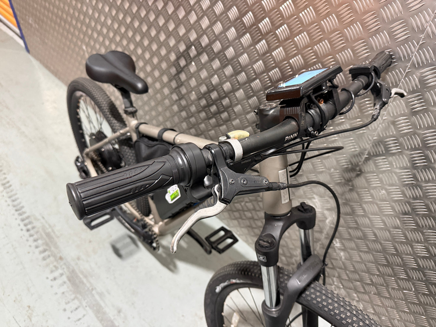 Pinnacle 1000w 48v electric e bike