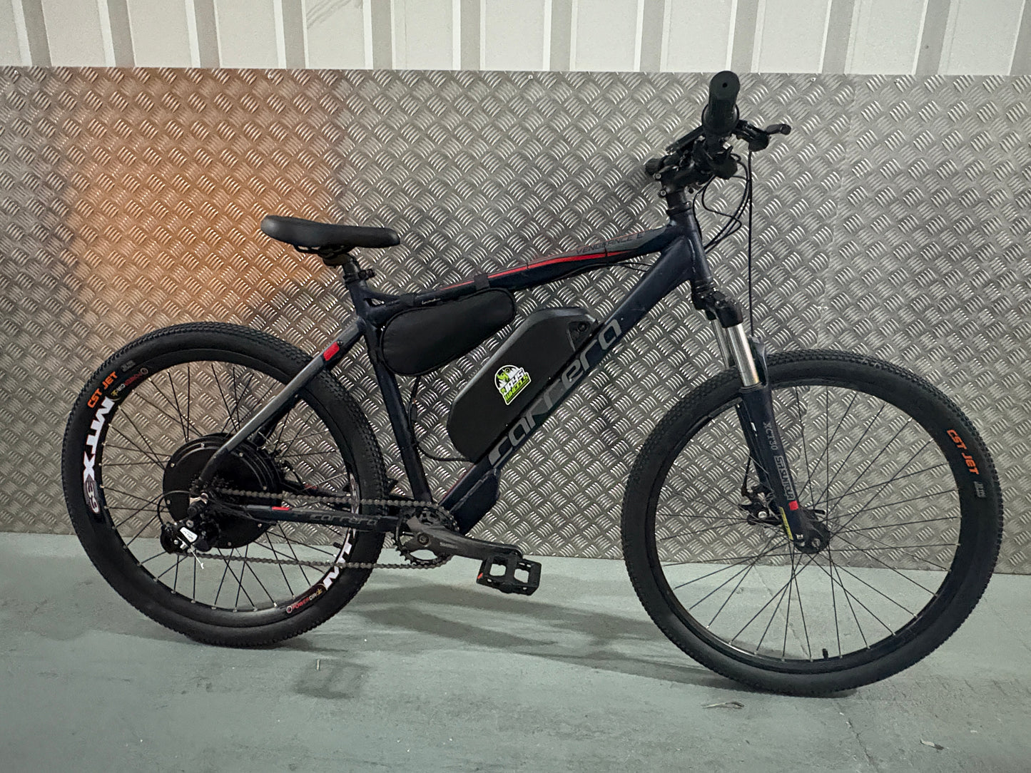Carrera vengeance 1000w 48v e bike