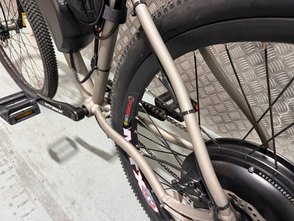 Pinnacle 1000w 48v electric e bike