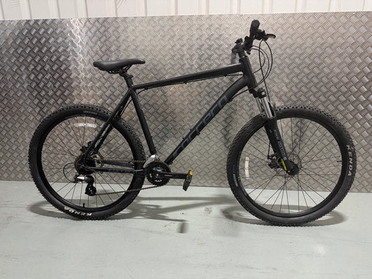 Carrera Vengeance XL frame (22”) 27.5 Inch Wheels Mountain Bike Bicycle Black