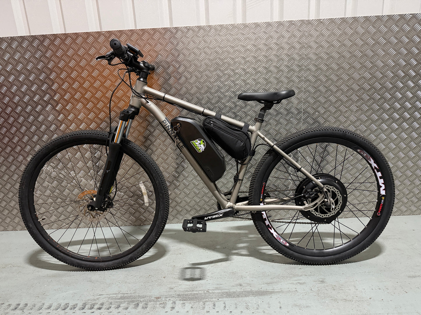 Pinnacle 1000w 48v electric e bike