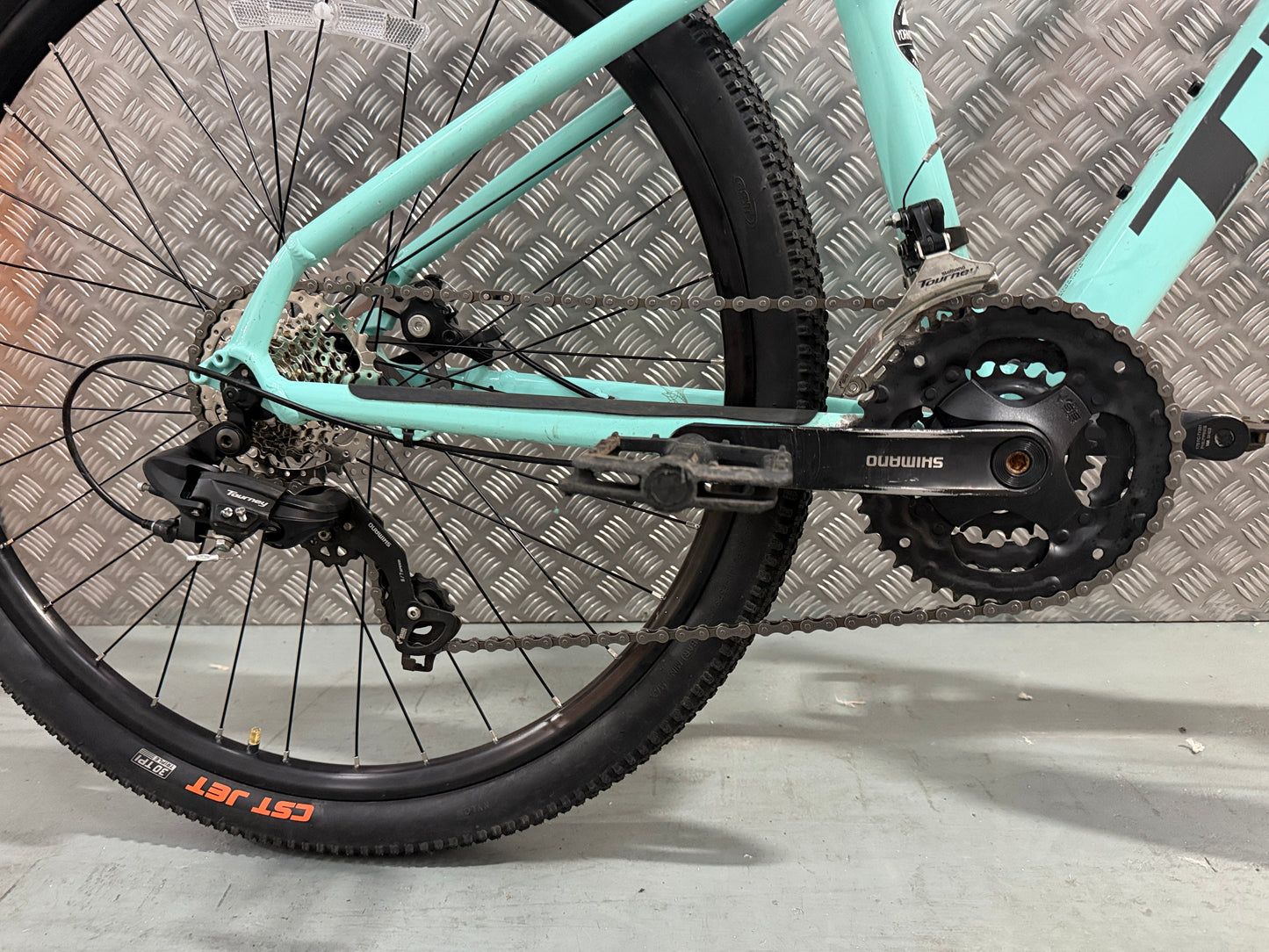 Trek Marlin 4 Small Frame 27.5 Inch Wheels Teal Mountain Bike