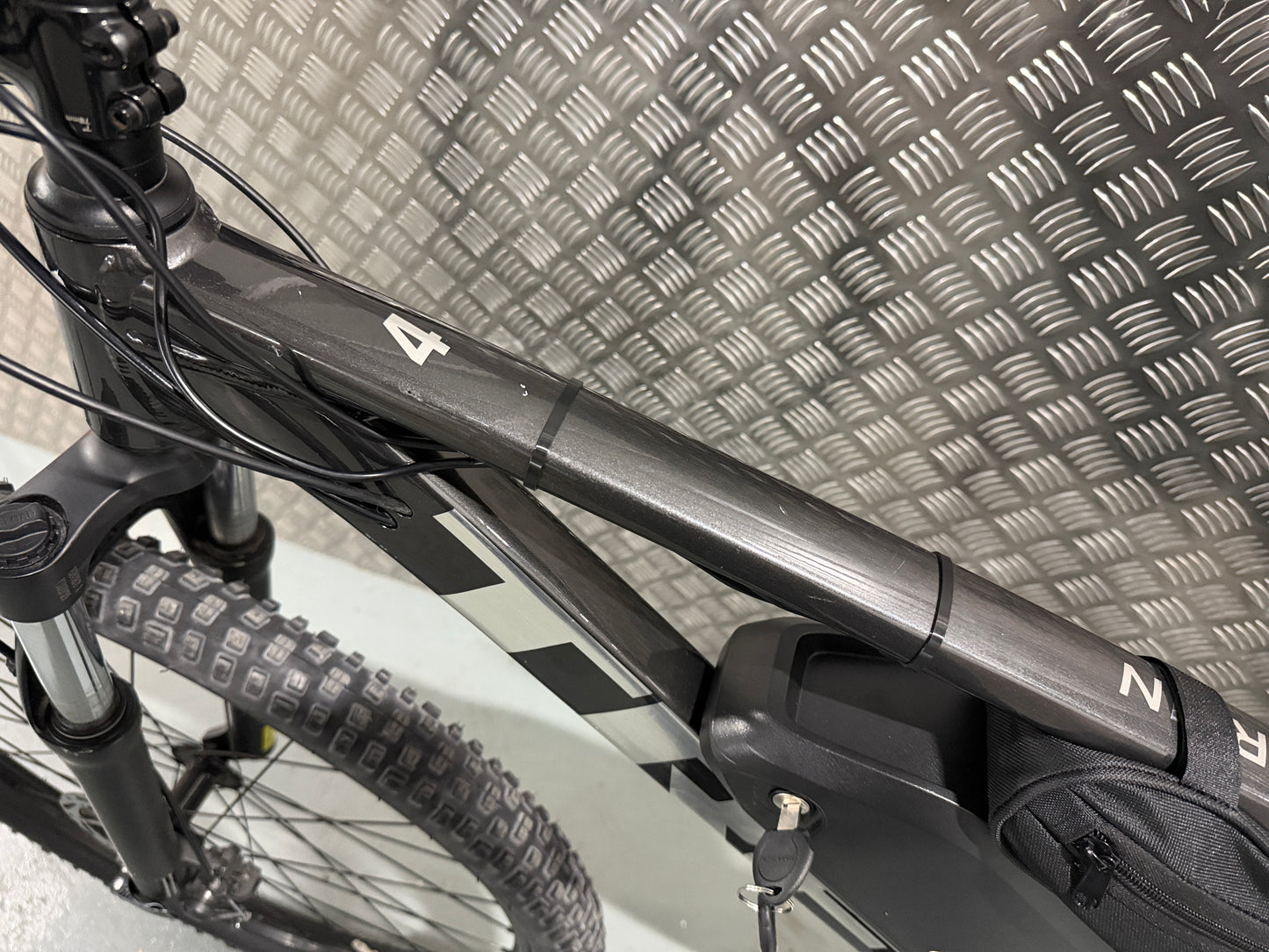 Trek marlin 4 1000w 48v electric e bike