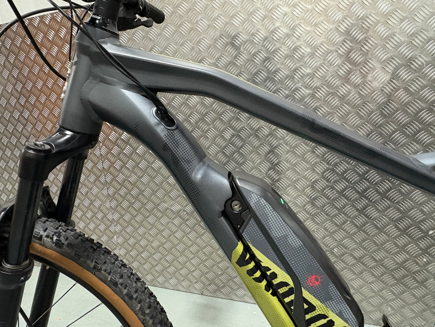 Voodoo bizango pedal assisted e bike