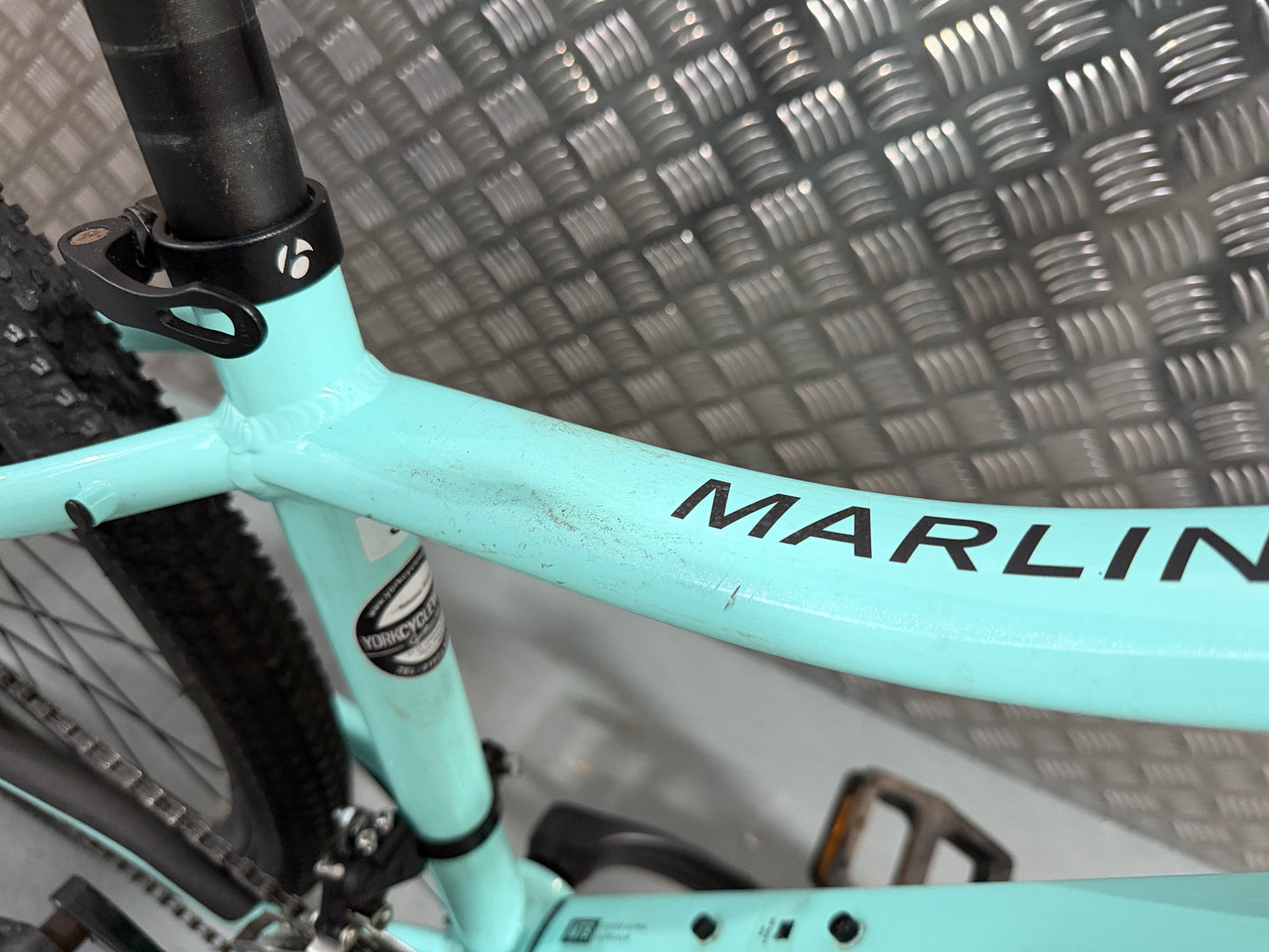 Trek Marlin 4 Small Frame 27.5 Inch Wheels Teal Mountain Bike