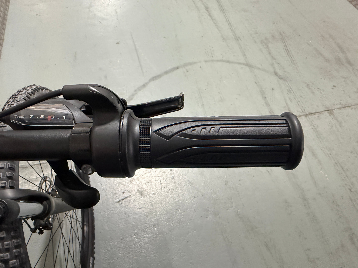 Trek marlin 4 1000w 48v electric e bike