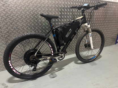 Cube LTD 1000w 48v electric e bike