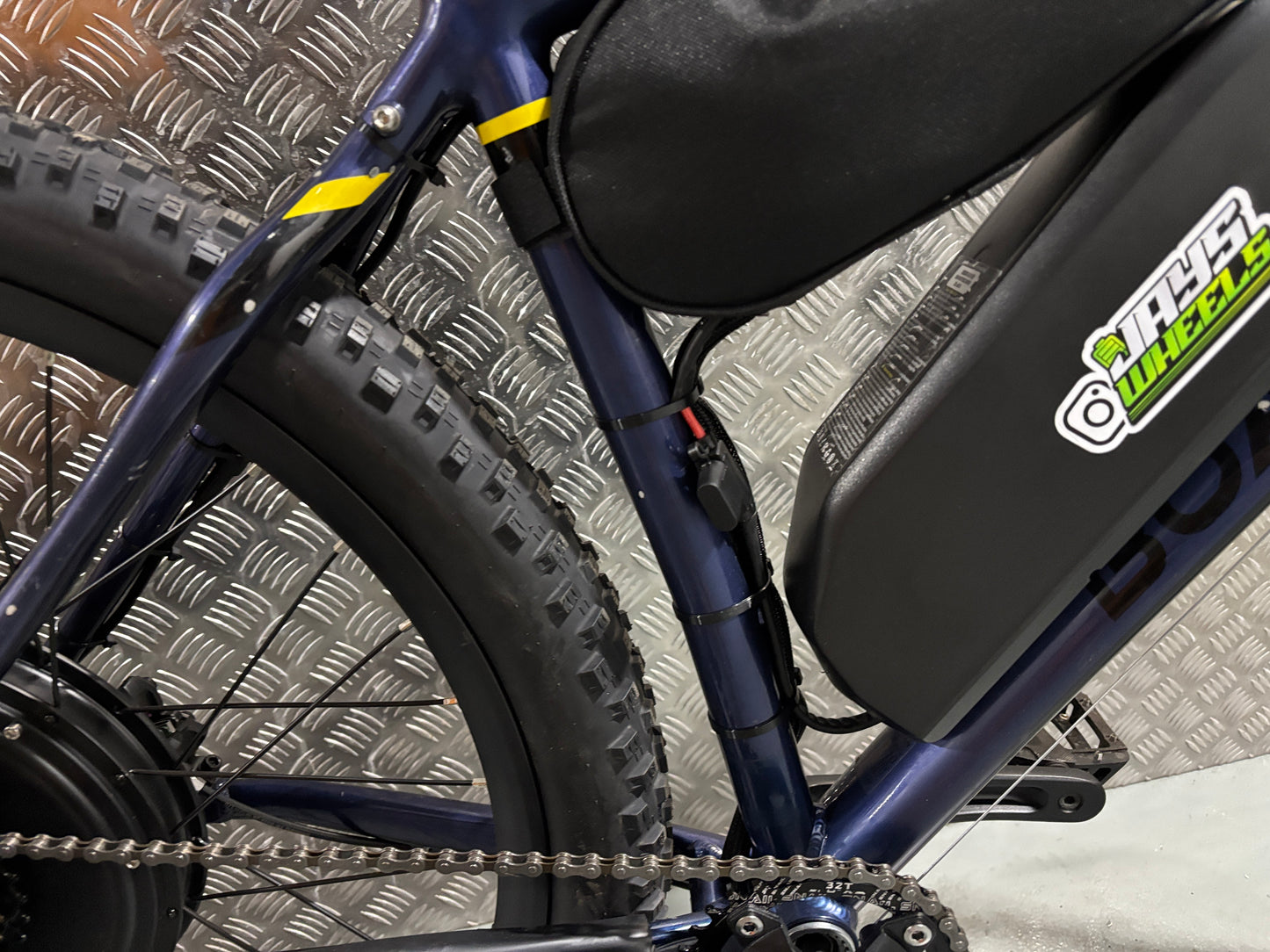Boardman comp 1000w 48v electric e bike