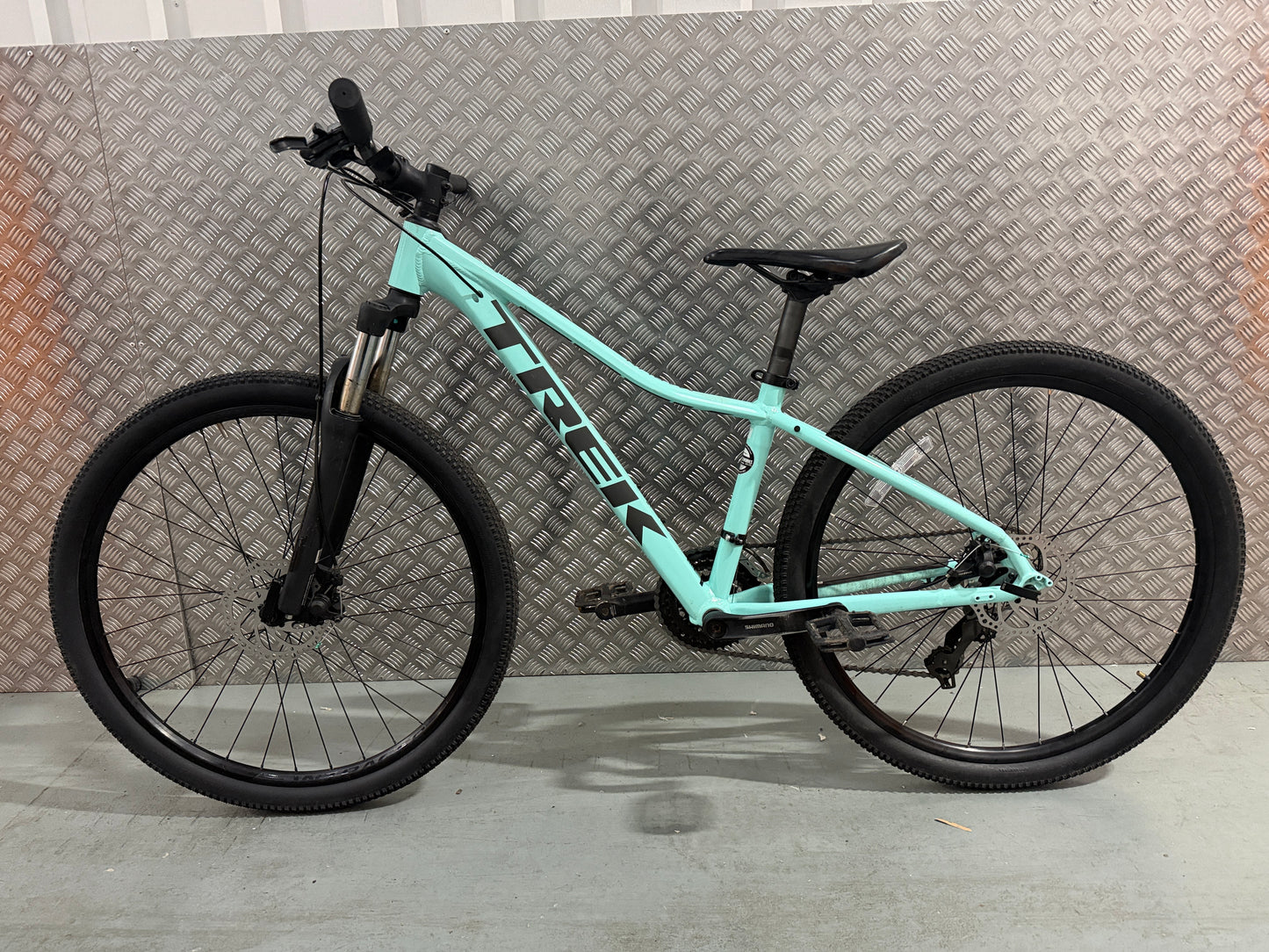Trek Marlin 4 Small Frame 27.5 Inch Wheels Teal Mountain Bike