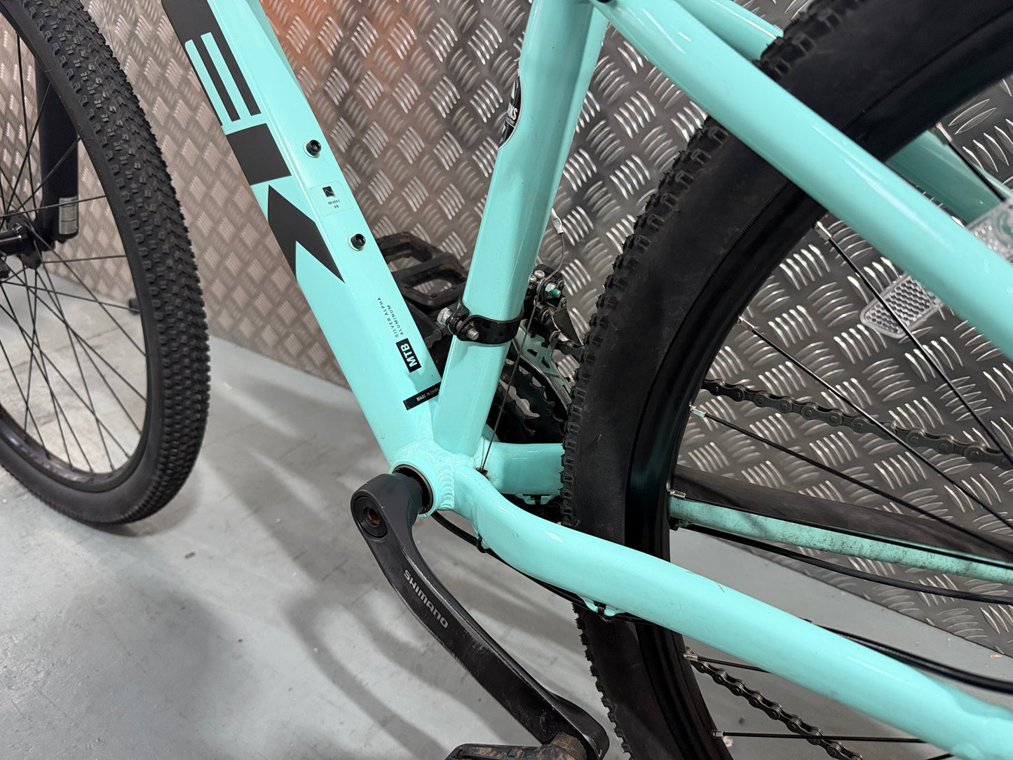 Trek Marlin 4 Small Frame 27.5 Inch Wheels Teal Mountain Bike