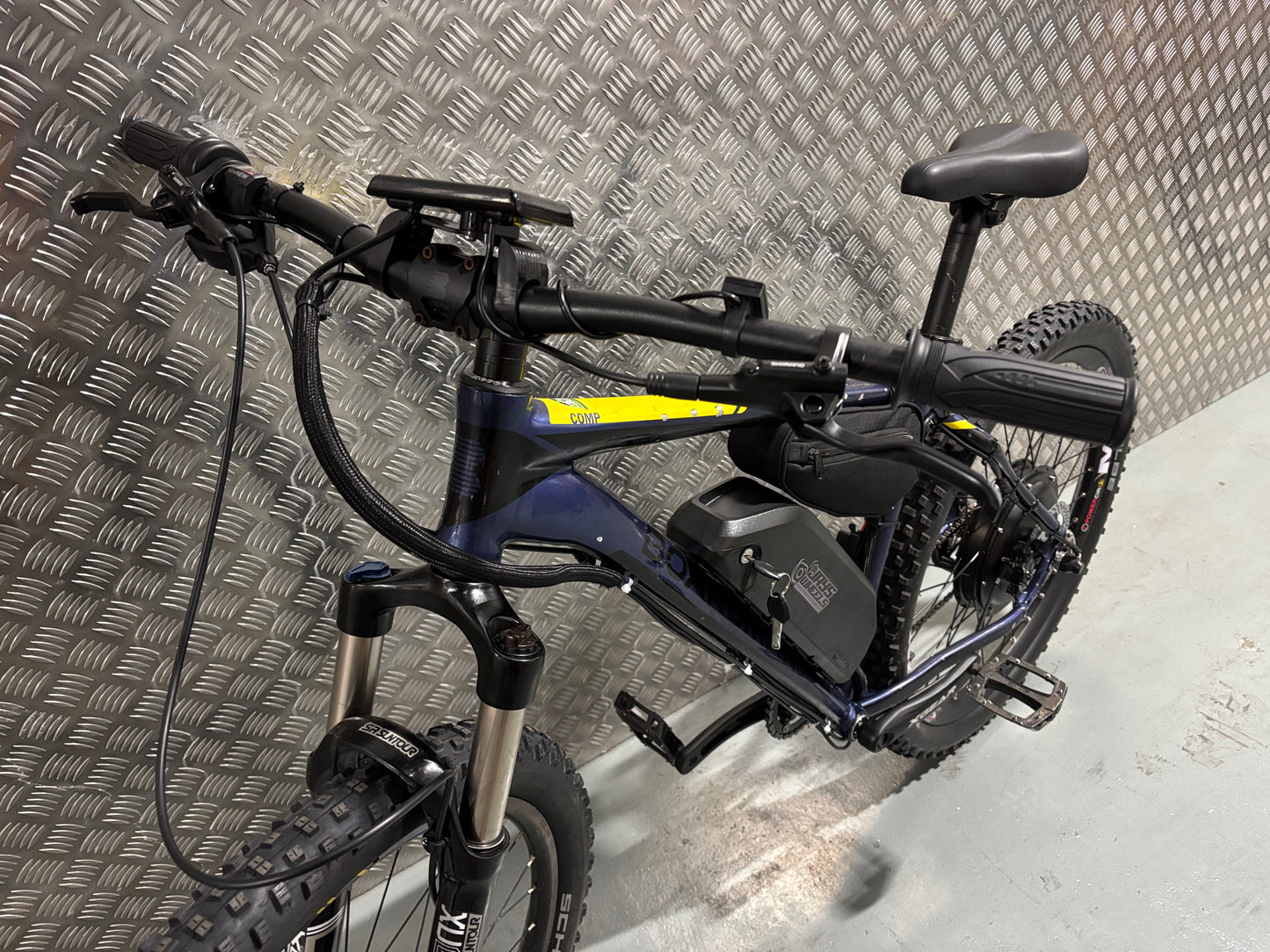 Boardman comp 1000w 48v electric e bike