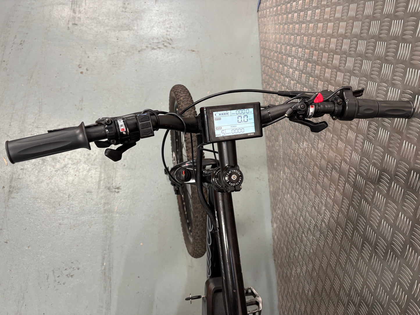 Carrera kraken 1000w 48v electric e bike