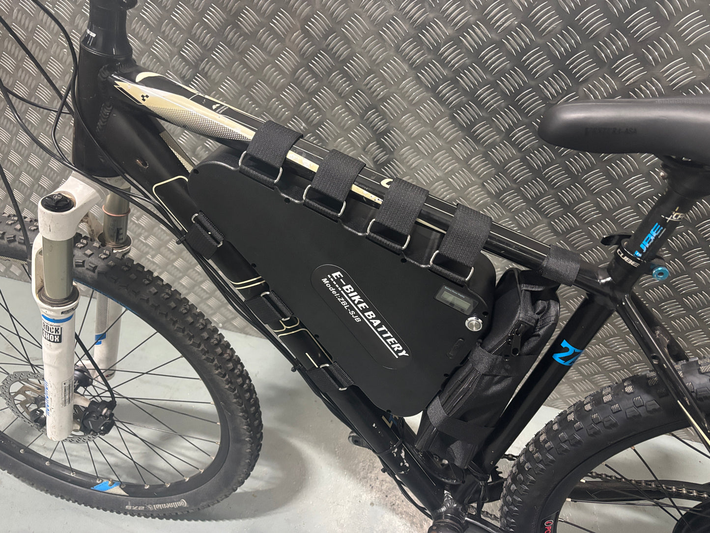 Cube LTD 1000w 48v electric e bike