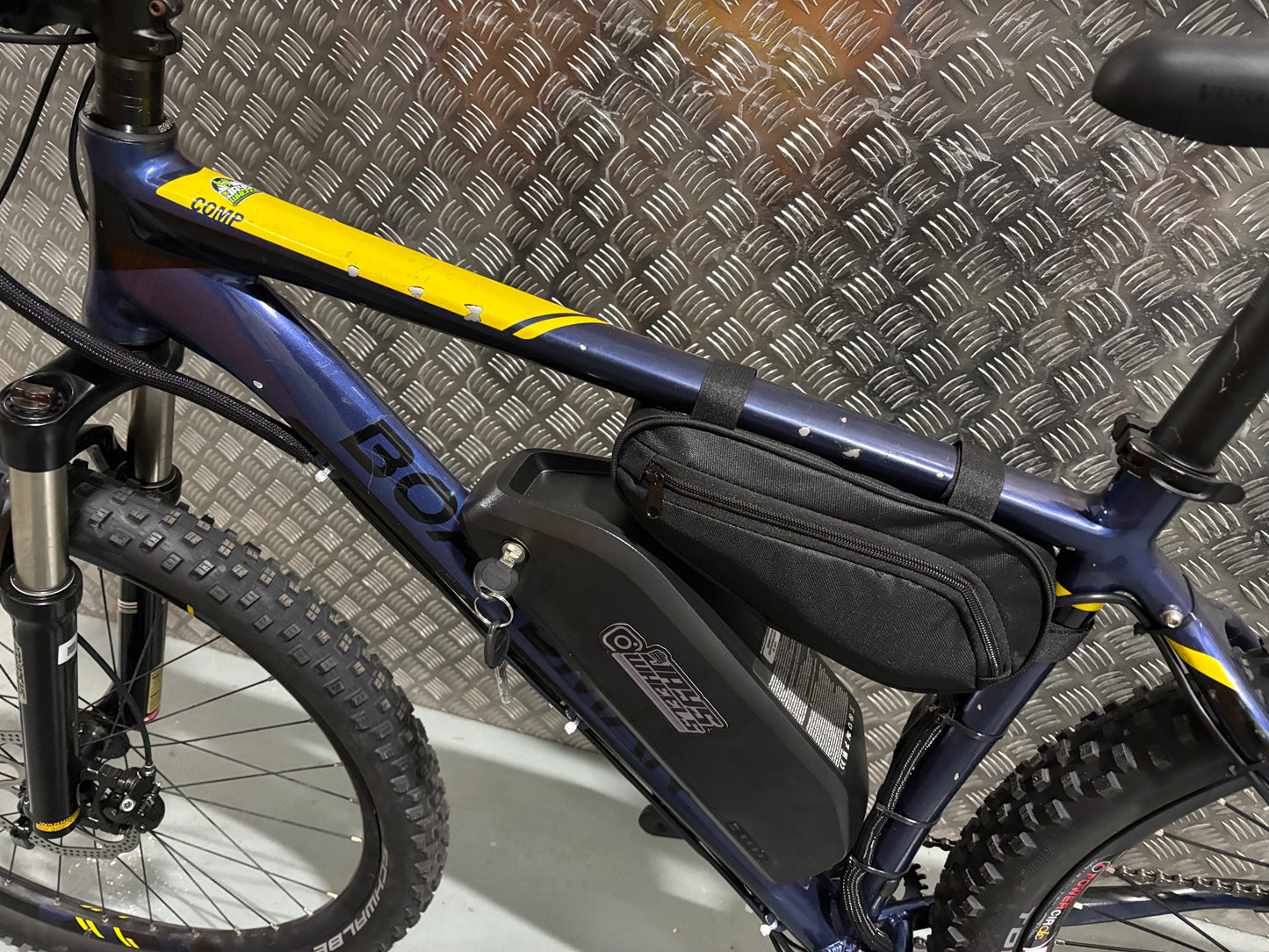 Boardman comp 1000w 48v electric e bike