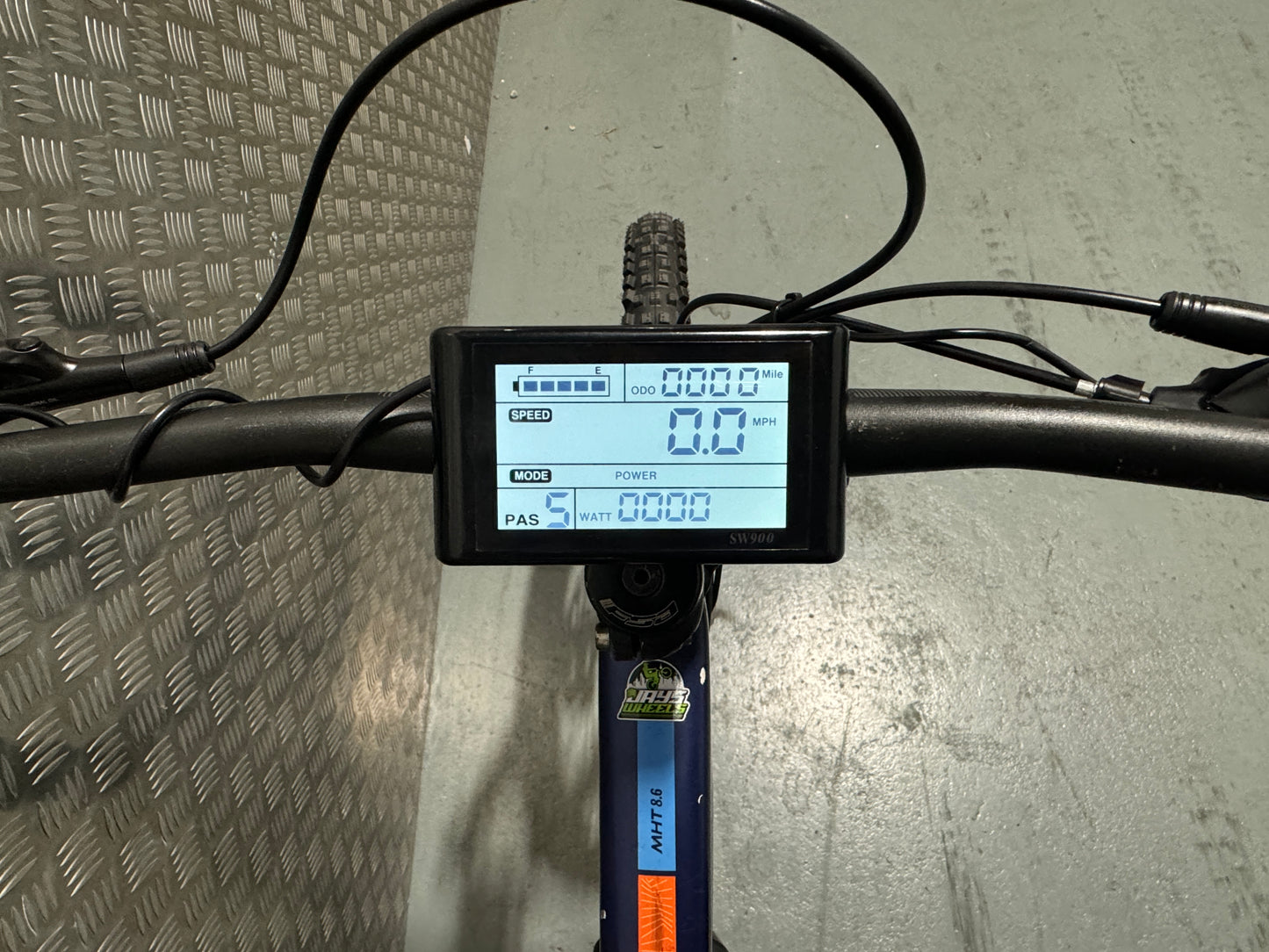 Boardman MHT 1000w 48v e bike