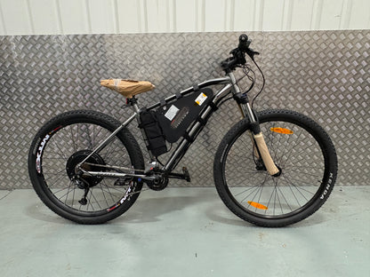 Scott aspect 2000w 52v e bike