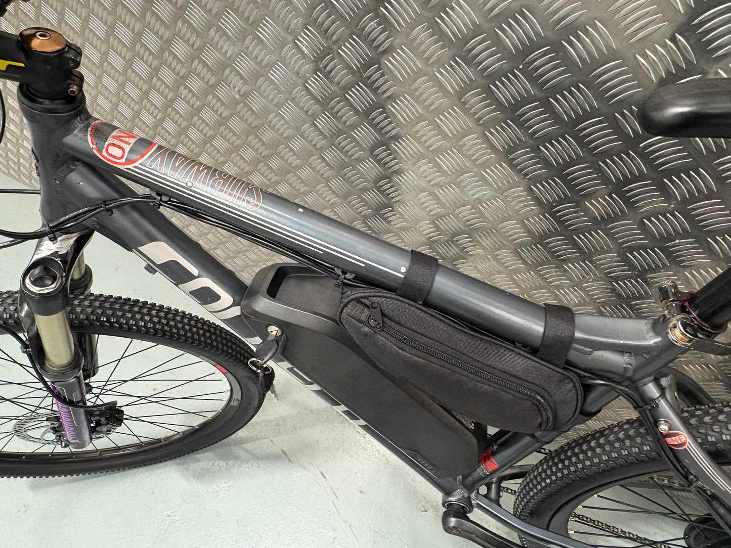 Carrera subway 1000w 48v electric e bike