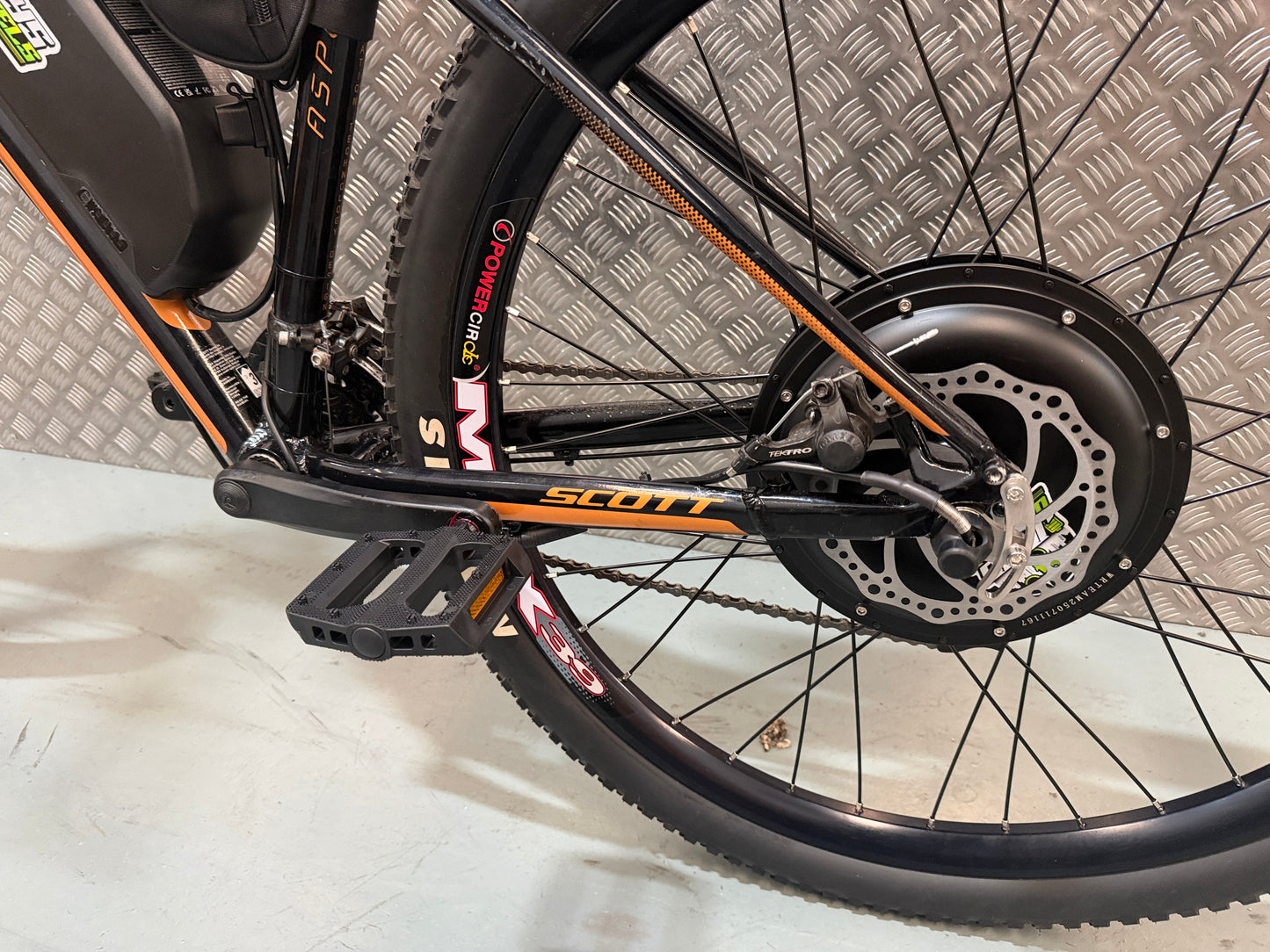 Scott aspect 1000w 48v electric e bike